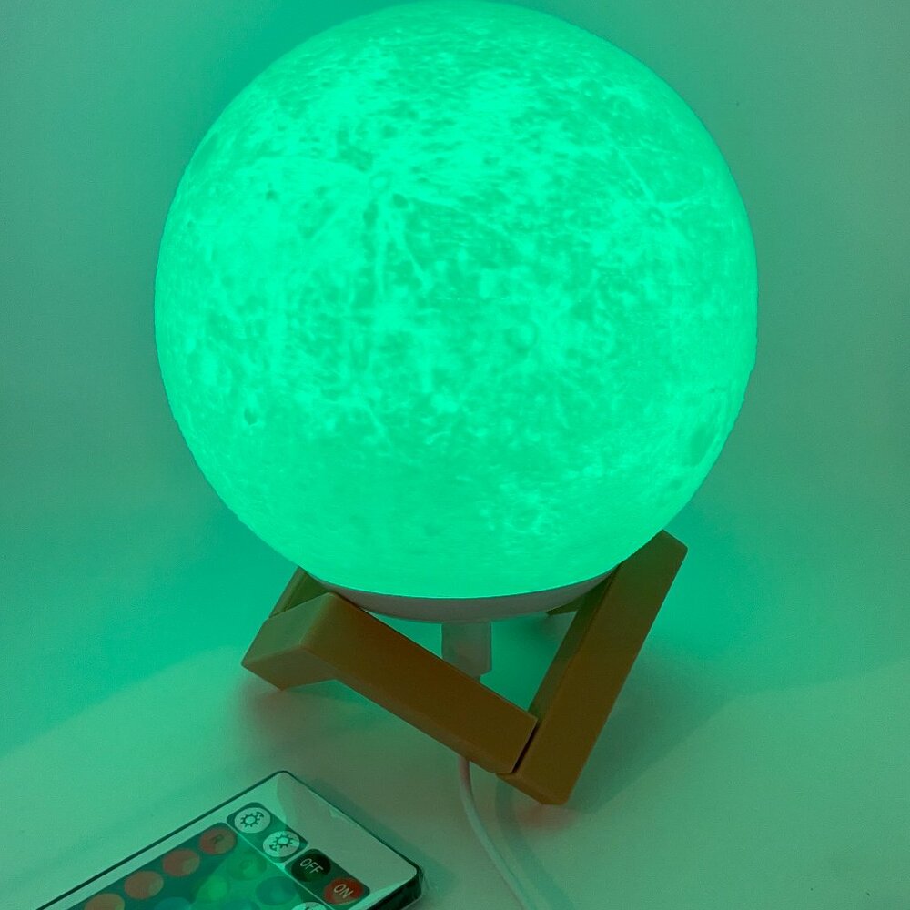 NIB LED Color Changing Moon Lamp Nightlight - Picture 4 of 9